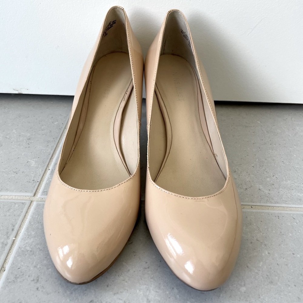 Nude Pink Almond toe Nine West 2.5” Pump shoes